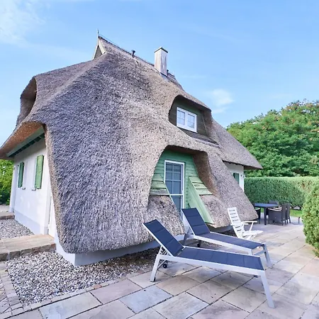 Semesterbostad Haus 124, Kiefernweg 31 Karlshagen